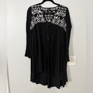 Torrid Black and White Embroidered cover up
